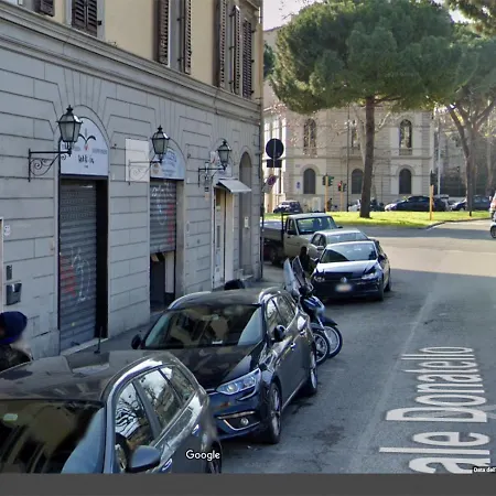 Yid Donatello Con Terrazzo Apartment